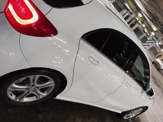 2014 Mercedes-Benz A-Класс 180 III (W176), белый, 1335000 рублей, вид 5