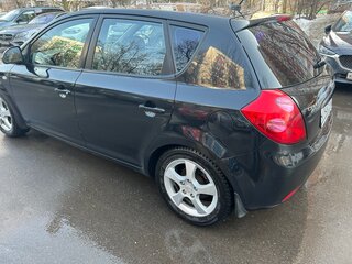 2008 Kia Ceed I, чёрный, 405000 рублей, вид 4