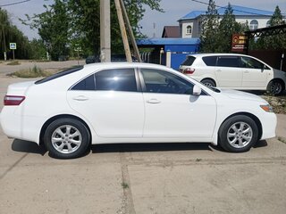 2011 Toyota Camry VI (XV40) Рестайлинг, белый, 1300000 рублей, вид 5