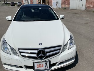 2011 Mercedes-Benz E-Класс 250 7G-Tronic IV (W212, S212, C207), белый, 1500000 рублей, вид 2