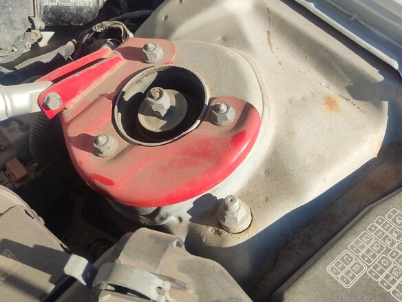 1996 Mitsubishi Legnum, серый, 420000 рублей - вид 9
