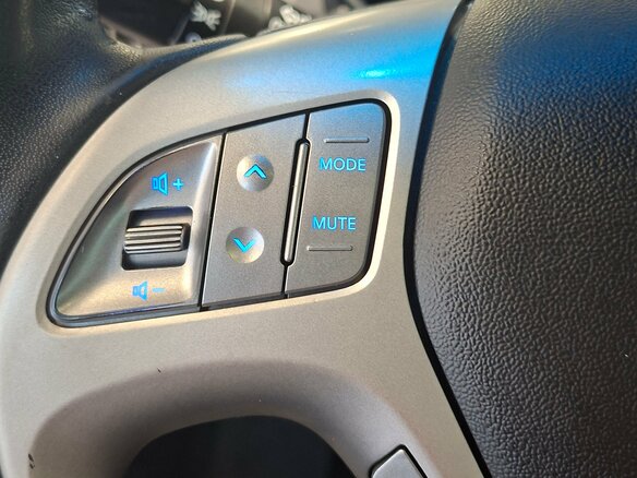 2012 Hyundai ix35 I, белый - вид 14