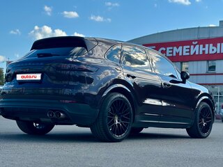 2020 Porsche Cayenne III, коричневый, 8000000 рублей, вид 5