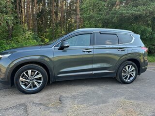 2019 Hyundai Santa Fe IV, серый, 2900000 рублей, вид 4