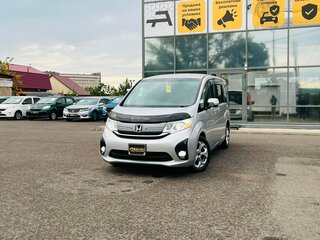 2015 Honda Stepwgn V, серый, 1899999 рублей, вид 1