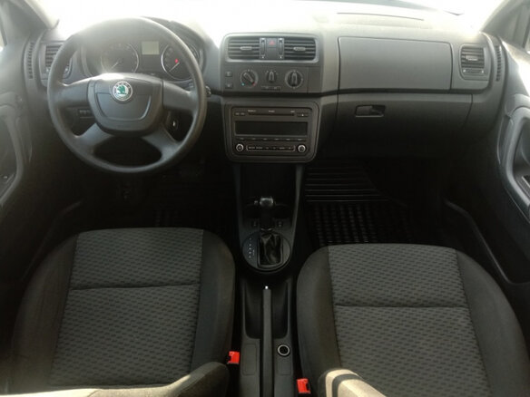 2012 Skoda Fabia II Рестайлинг, серый - вид 4