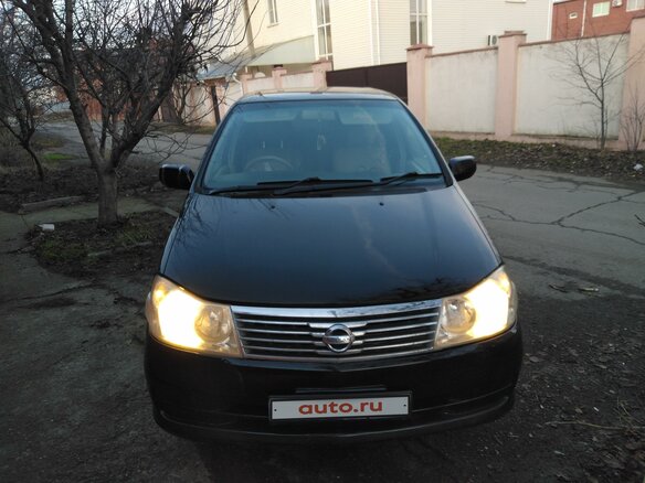 2002 Nissan Prairie III (M12), чёрный