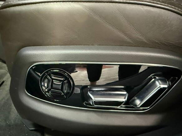 2018 Audi A8 Long 55 TFSI IV (D5), синий, 4420000 рублей - вид 14