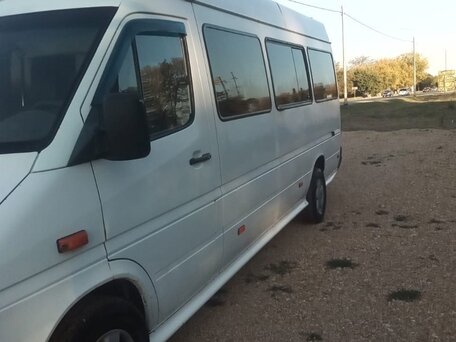 2000 Mercedes-Benz Sprinter, белый, 1110000 рублей, вид 3