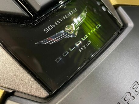 2025 Honda GL 1800 Gold Wing, золотистый, 4850000 рублей, вид 5