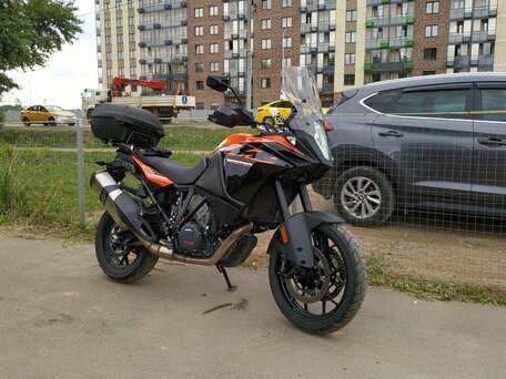 2017 KTM 1090 Adventure, оранжевый, 1550000 рублей, вид 5