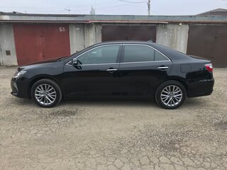 2017 Toyota Camry VII (XV50) Рестайлинг 2, чёрный, 2500000 рублей, вид 5