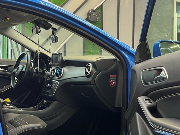 2015 Mercedes-Benz GLA 200 I (X156), голубой, 2400000 рублей - вид 7