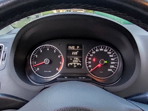 2010 Volkswagen Polo V, синий, 730000 рублей - вид 21