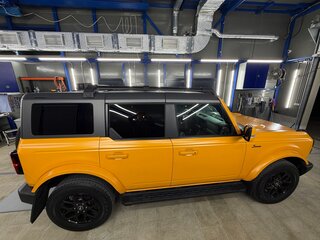 2022 Ford Bronco VI, жёлтый, 6400000 рублей, вид 3