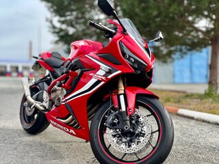 2019 Honda CBR 650R, красный, 1100000 рублей, вид 2