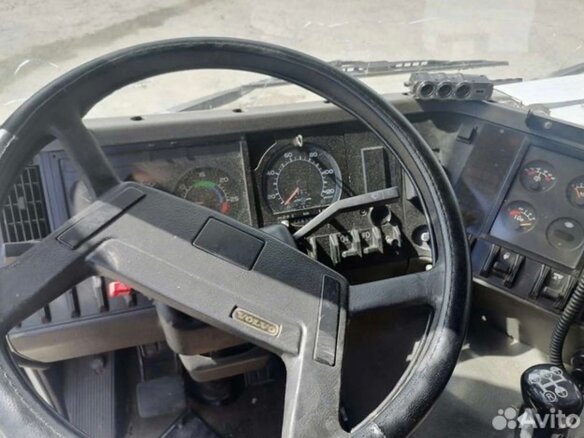 1995 Volvo FL, белый, 670000 рублей - вид 12