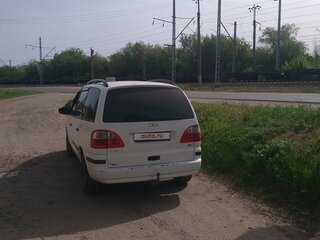 2003 Ford Galaxy I Рестайлинг, белый, 600000 рублей, вид 3