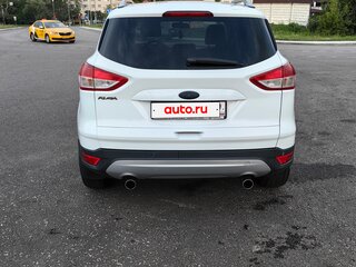 2013 Ford Kuga II, белый, 960000 рублей, вид 2