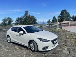 2014 Mazda 3 III (BM), белый, 1499000 рублей, вид 2