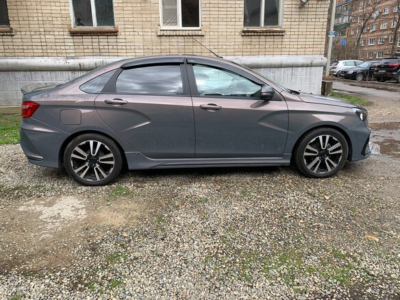 2021 Lada (ВАЗ) Vesta I, серый, 1200000 рублей - вид 4