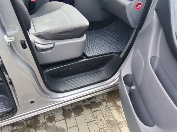 2012 Hyundai H-1 II, серебристый, 1850000 рублей - вид 15