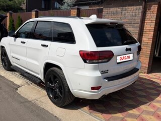 2018 Jeep Grand Cherokee IV (WK2) Рестайлинг, белый, 3899000 рублей, вид 4