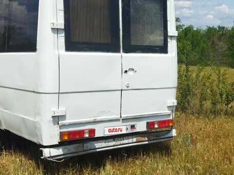 1992 Mercedes-Benz T2, белый, 300000 рублей, вид 1