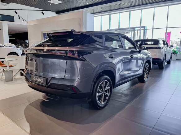 2026 Omoda C5 II, серый, 2929000 рублей - вид 5