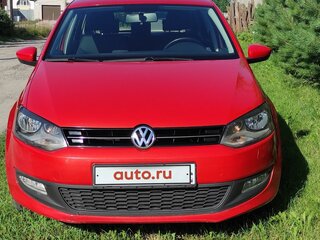 2012 Volkswagen Polo V, оранжевый, 800000 рублей, вид 3