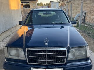 1993 Mercedes-Benz W124 250, фиолетовый, 280000 рублей, вид 1