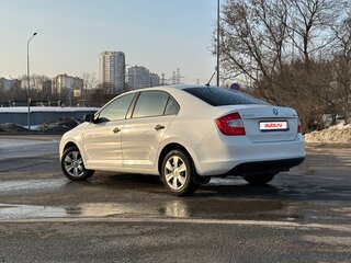 2016 Skoda Rapid I, белый, 750000 рублей, вид 2
