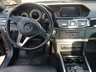 2015 Mercedes-Benz E-Класс 300 IV (W212, S212, C207) Рестайлинг, чёрный, 2350000 рублей, вид 4