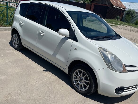 2007 Nissan Note I, белый, 720000 рублей - вид 5