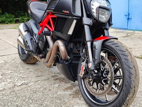 2014 Ducati Diavel Carbon, чёрный, 850000 рублей, вид 1