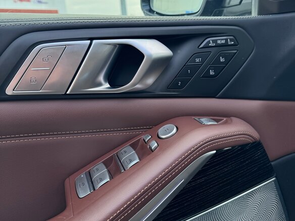 2019 BMW X7 M50d I (G07), чёрный, 11500000 рублей - вид 14