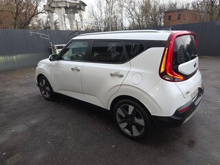 2020 Kia Soul III, белый, 1950000 рублей, вид 3