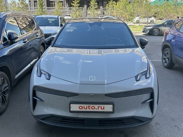 2023 Zeekr X 66 kWh I, серый, 3700000 рублей - вид 1