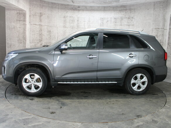 2014 Kia Sorento II Рестайлинг, серый, 1369000 рублей - вид 4
