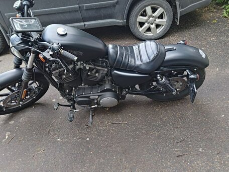 2017 Harley-Davidson Sportster 883, чёрный, 940000 рублей, вид 1