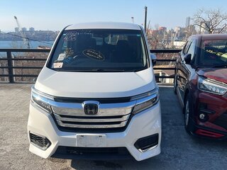 2021 Honda Stepwgn Spada V Рестайлинг, белый, 2790000 рублей, вид 4