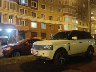 2008 Land Rover Range Rover III Рестайлинг, белый, 2135000 рублей, вид 4