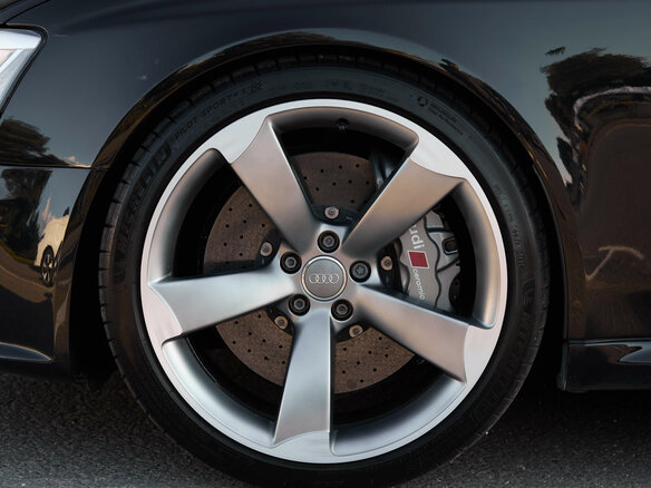 2013 Audi RS 4 III (B8), чёрный, 4900000 рублей - вид 5