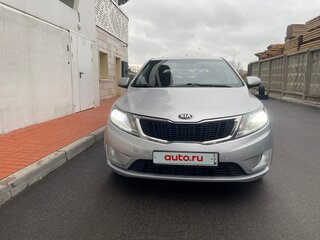 2014 Kia Rio III, серебристый, 950000 рублей, вид 3