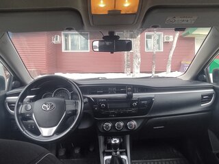 2013 Toyota Corolla XI (E160, E170, E180), белый, 1311000 рублей, вид 5