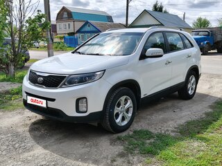 2013 Kia Sorento II Рестайлинг, белый, 1700000 рублей, вид 1