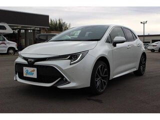 2019 Toyota Corolla XII (E210), белый, 1590000 рублей, вид 2