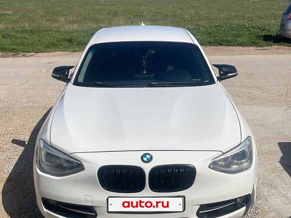 2012 BMW 1 серии 118i II (F20/F21), белый, 1200000 рублей - вид 12