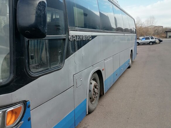 2008 Kia Granbird, серый, 1300000 рублей - вид 1