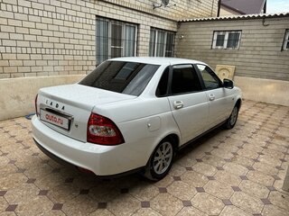 2017 Lada (ВАЗ) Priora I Рестайлинг, белый, 780000 рублей, вид 4